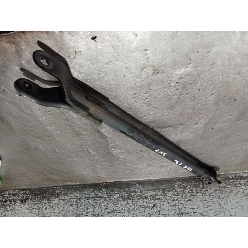 Recambio de brazo suspension superior trasero izquierdo para fiat doblo cargo (263_) 1.3 d multijet (263wxu1a) referencia OEM IA