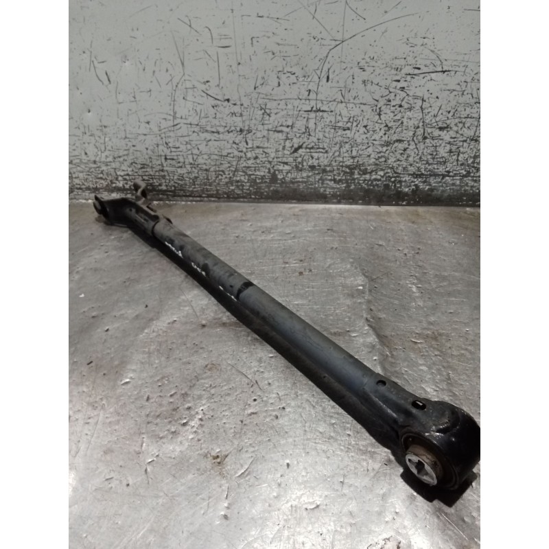 Recambio de brazo suspension superior trasero derecho para fiat doblo cargo (263_) 1.3 d multijet (263wxu1a) referencia OEM IAM 