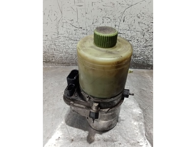 Recambio de bomba direccion para volkswagen polo iv (9n_, 9a_) 1.4 tdi referencia OEM IAM 6Q0423156  ELECTRICA