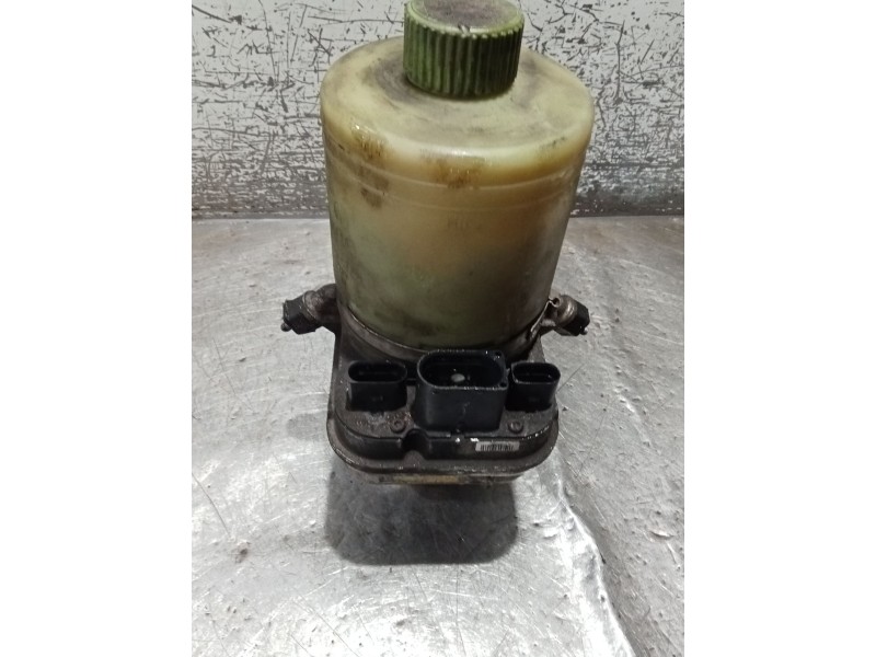 Recambio de bomba direccion para volkswagen polo iv (9n_, 9a_) 1.4 tdi referencia OEM IAM 6Q0423156  ELECTRICA