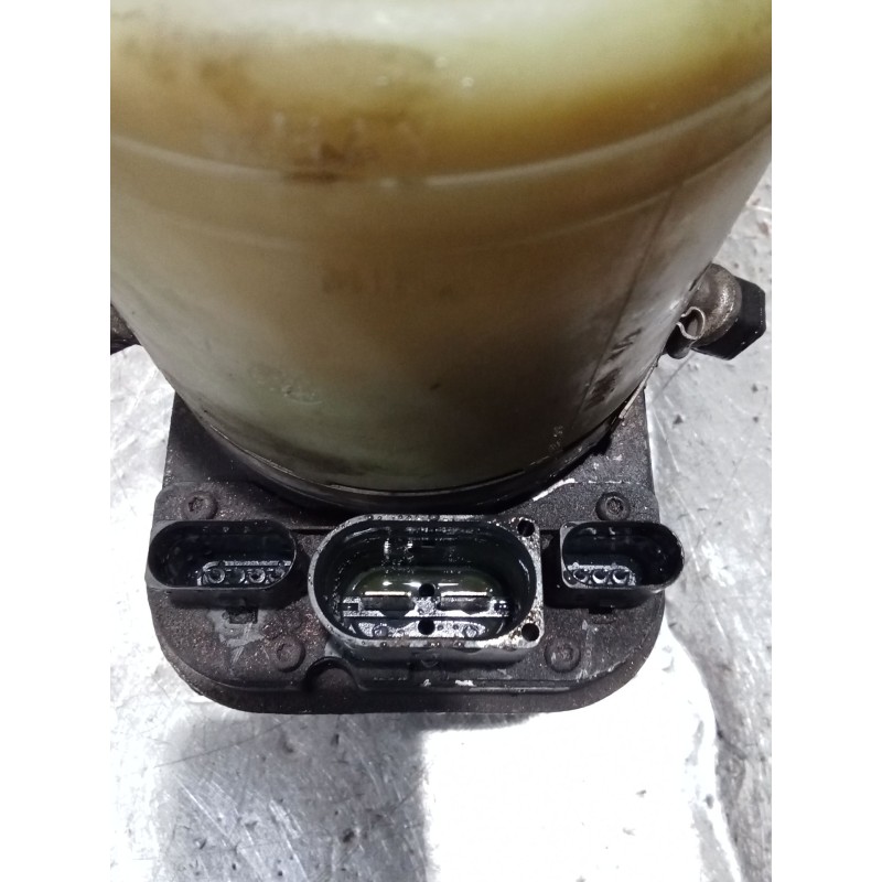 Recambio de bomba direccion para volkswagen polo iv (9n_, 9a_) 1.4 tdi referencia OEM IAM 6Q0423156  ELECTRICA