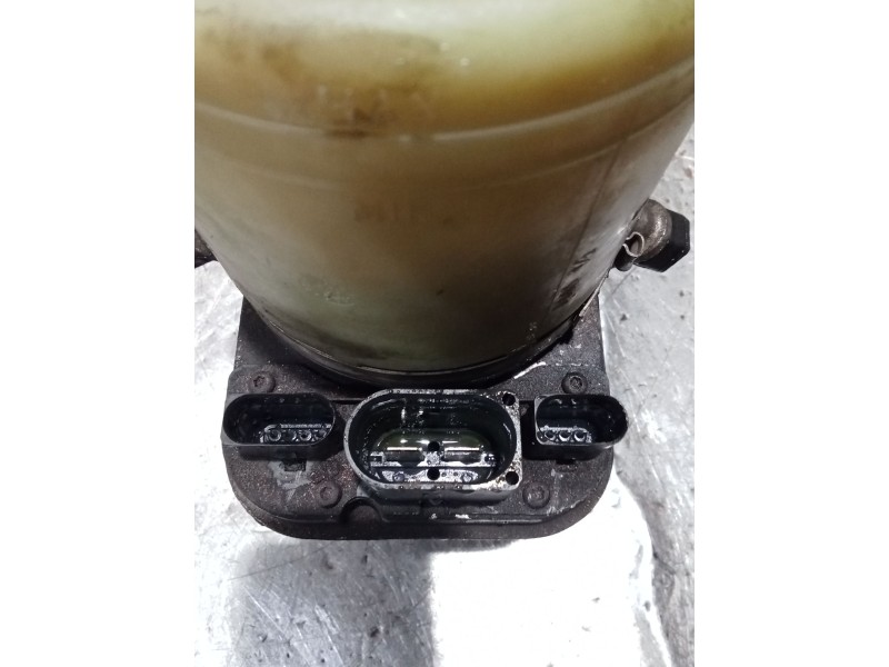 Recambio de bomba direccion para volkswagen polo iv (9n_, 9a_) 1.4 tdi referencia OEM IAM 6Q0423156  ELECTRICA