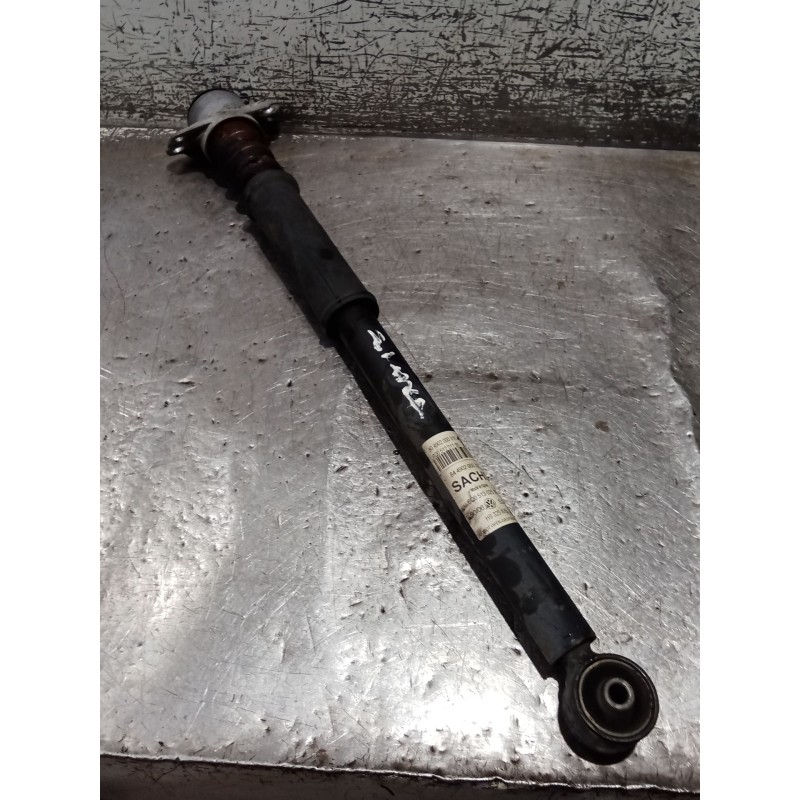 Recambio de amortiguador trasero izquierdo para volkswagen polo iv (9n_, 9a_) 1.4 tdi referencia OEM IAM   05