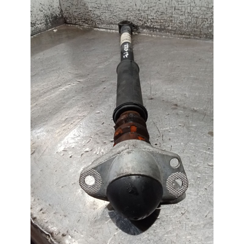 Recambio de amortiguador trasero izquierdo para volkswagen polo iv (9n_, 9a_) 1.4 tdi referencia OEM IAM   05