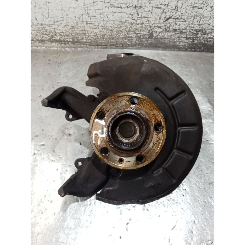 Recambio de mangueta delantera izquierda para volkswagen polo iv (9n_, 9a_) 1.4 tdi referencia OEM IAM   05