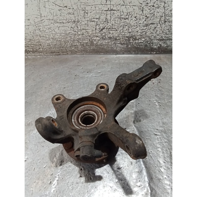 Recambio de mangueta delantera derecha para nissan almera ii hatchback (n16) 2.2 di referencia OEM IAM   