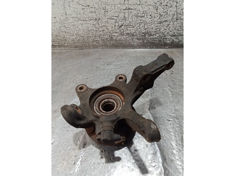 Recambio de mangueta delantera derecha para nissan almera ii hatchback (n16) 2.2 di referencia OEM IAM   