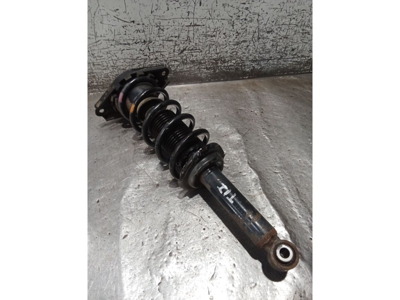 Recambio de amortiguador trasero izquierdo para nissan almera ii hatchback (n16) 2.2 di referencia OEM IAM   