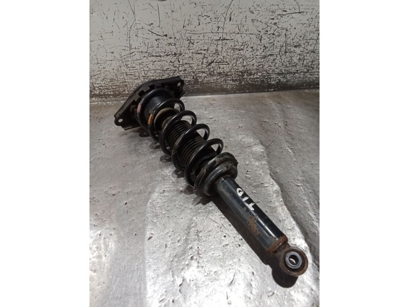 Recambio de amortiguador trasero derecho para nissan almera ii hatchback (n16) 2.2 di referencia OEM IAM   