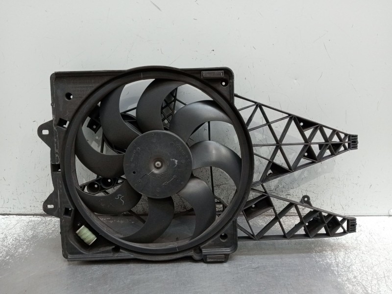 Recambio de electroventilador para fiat doblo cargo (263_) 1.3 d multijet (263wxu1a) referencia OEM IAM 8E4241000  2016