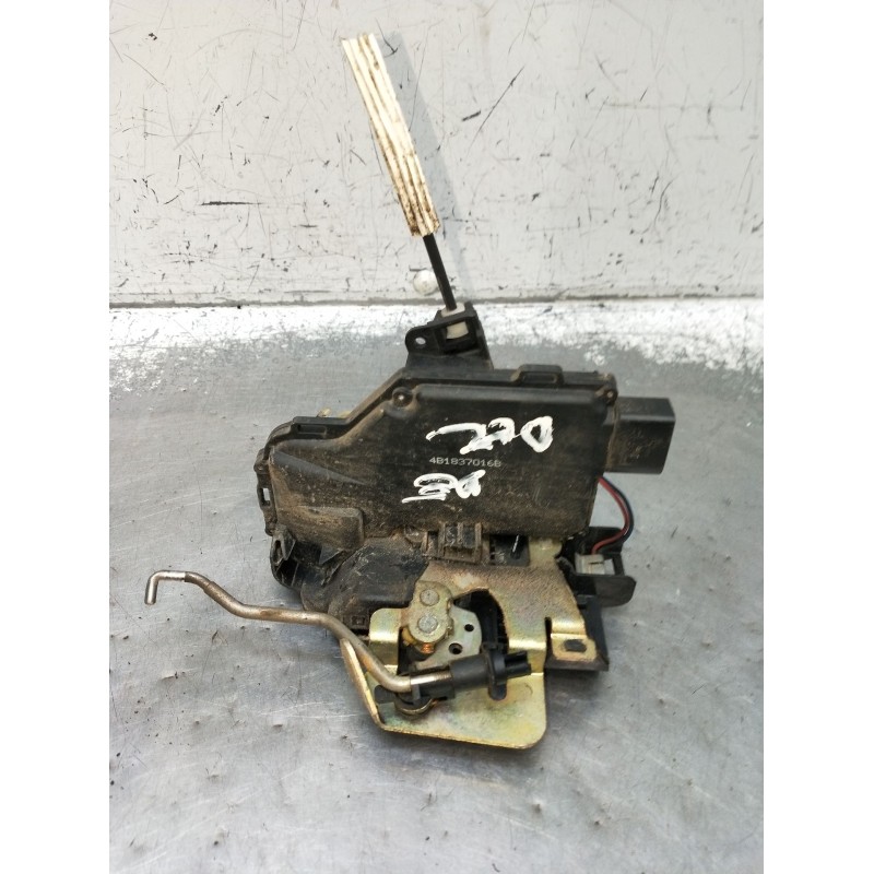 Recambio de motor cierre centralizado delantero derecho para audi allroad c5 (4bh) 2.5 tdi quattro referencia OEM IAM  5P 2000
