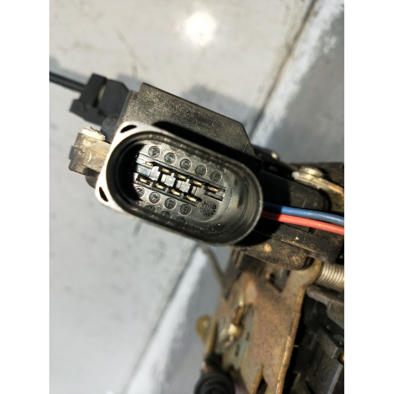 Recambio de motor cierre centralizado delantero derecho para audi allroad c5 (4bh) 2.5 tdi quattro referencia OEM IAM  5P 2000