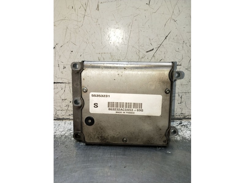 Recambio de centralita motor uce para saab 9-3 station wagon (e50) 2.0 t referencia OEM IAM 863232AC0A53 55353231 2005