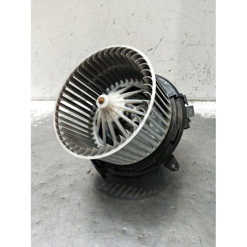 Recambio de motor calefaccion para citroën c3 aircross i (2r_, 2c_) 1.5 bluehdi 100 (2cyhyj) referencia OEM IAM HB613001 0388835