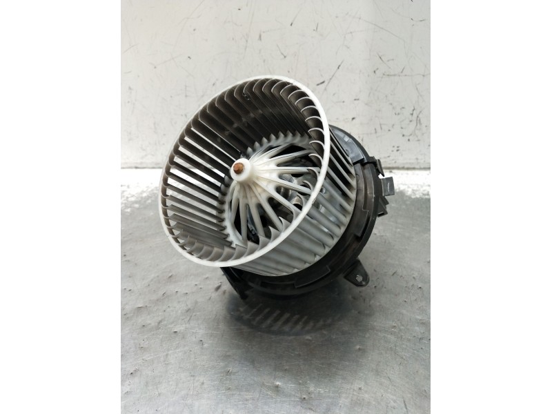 Recambio de motor calefaccion para citroën c3 aircross i (2r_, 2c_) 1.5 bluehdi 100 (2cyhyj) referencia OEM IAM HB613001 0388835