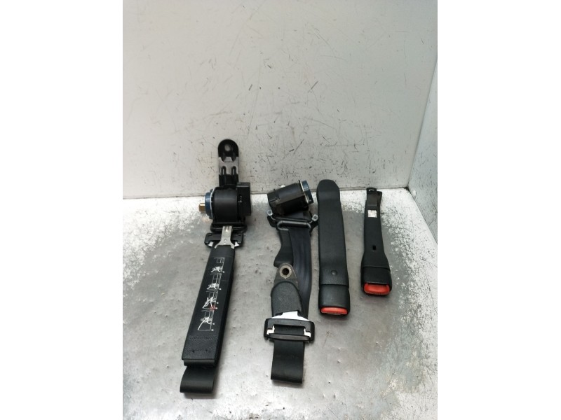 Recambio de juego cinturones trasero para chrysler voyager ii (es) 2.5 td referencia OEM IAM  5P 1991