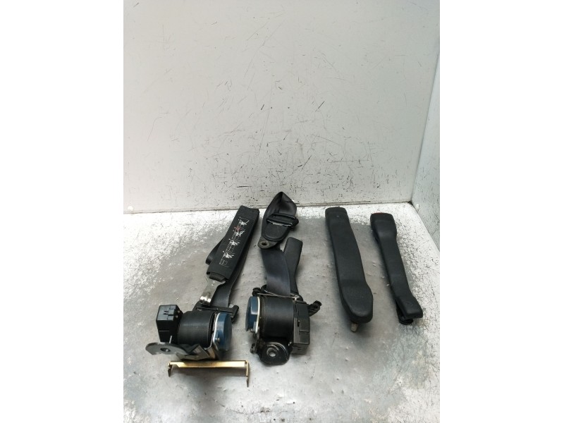 Recambio de juego cinturones trasero para chrysler voyager ii (es) 2.5 td referencia OEM IAM  5P 1991