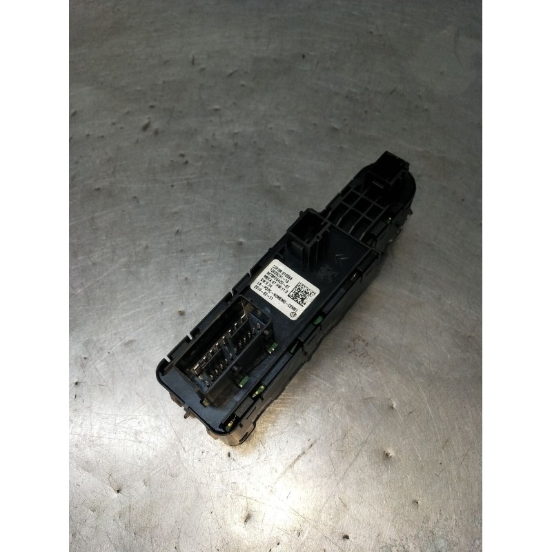 Recambio de mando elevalunas delantero izquierdo para citroën c3 aircross i (2r_, 2c_) 1.5 bluehdi 100 (2cyhyj) referencia OEM I