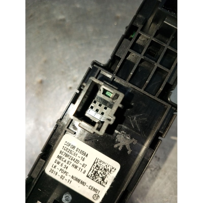 Recambio de mando elevalunas delantero izquierdo para citroën c3 aircross i (2r_, 2c_) 1.5 bluehdi 100 (2cyhyj) referencia OEM I