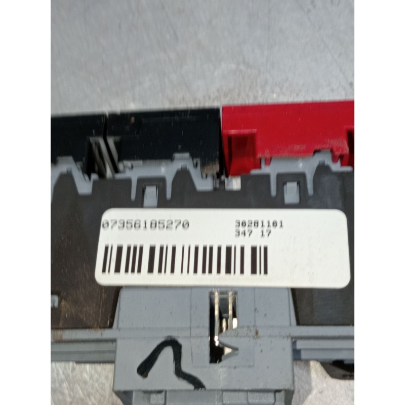 Recambio de mando multifuncion para fiat doblo cargo (263_) 1.3 d multijet (263wxu1a) referencia OEM IAM 07356185270 30281101 20