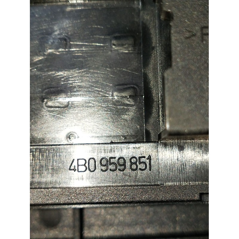 Recambio de mando elevalunas delantero izquierdo para audi allroad c5 (4bh) 2.5 tdi quattro referencia OEM IAM 4B0959851 5P 2000
