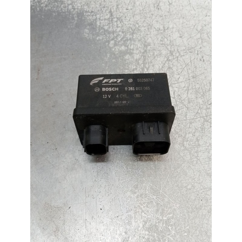Recambio de caja precalentamiento para fiat doblo cargo (263_) 1.3 d multijet (263wxu1a) referencia OEM IAM 0281003065 55250747 