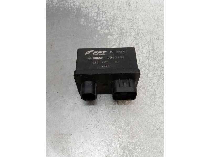 Recambio de caja precalentamiento para fiat doblo cargo (263_) 1.3 d multijet (263wxu1a) referencia OEM IAM 0281003065 55250747 
