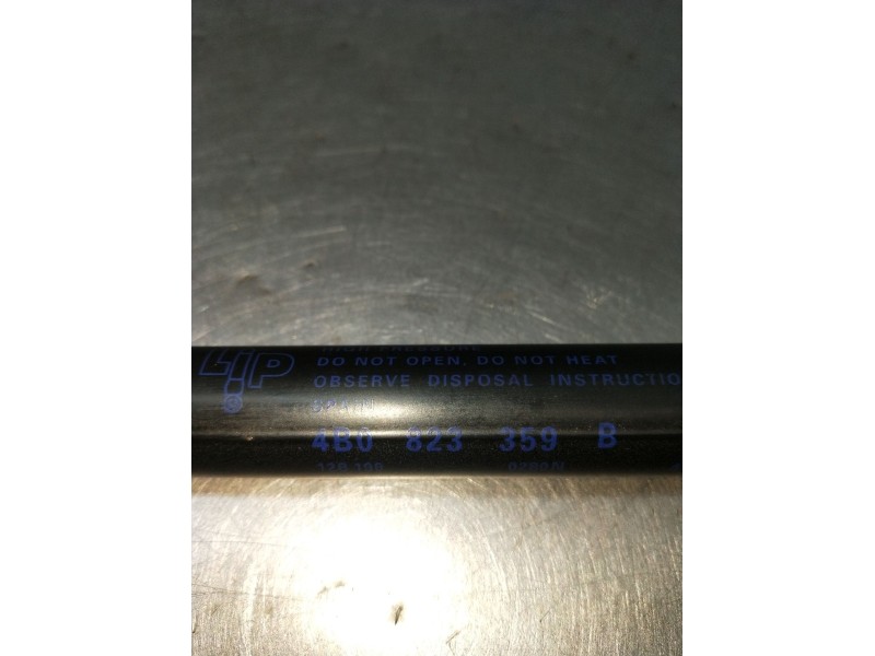 Recambio de amortiguadores capo para audi allroad c5 (4bh) 2.5 tdi quattro referencia OEM IAM 4B0823359B  2000