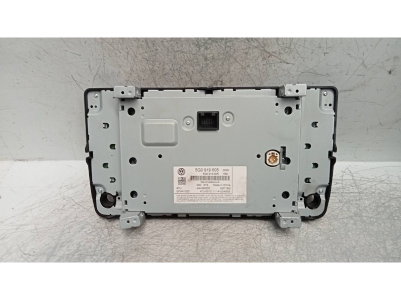 Recambio de pantalla multifuncion para volkswagen golf vii lim. advance bluemotion referencia OEM IAM 5G0919605  