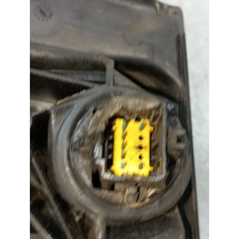 Recambio de retrovisor derecho para renault megane ii (bm0/1_, cm0/1_) 1.9 dci (bm0g, cm0g) referencia OEM IAM  ELECTRICO 2003