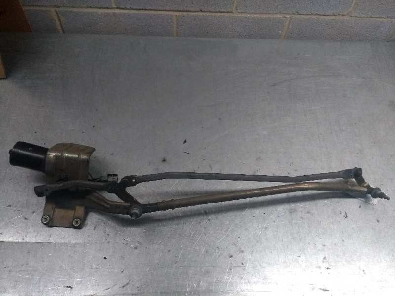 Recambio de motor limpia delantero para renault 19 (b/c/l53) 1.9 dt referencia OEM IAM 0390246326  