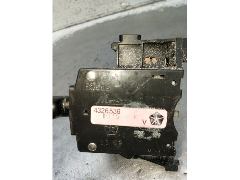 Recambio de mando luces para chrysler voyager ii (es) 2.5 td referencia OEM IAM 4326536  1991