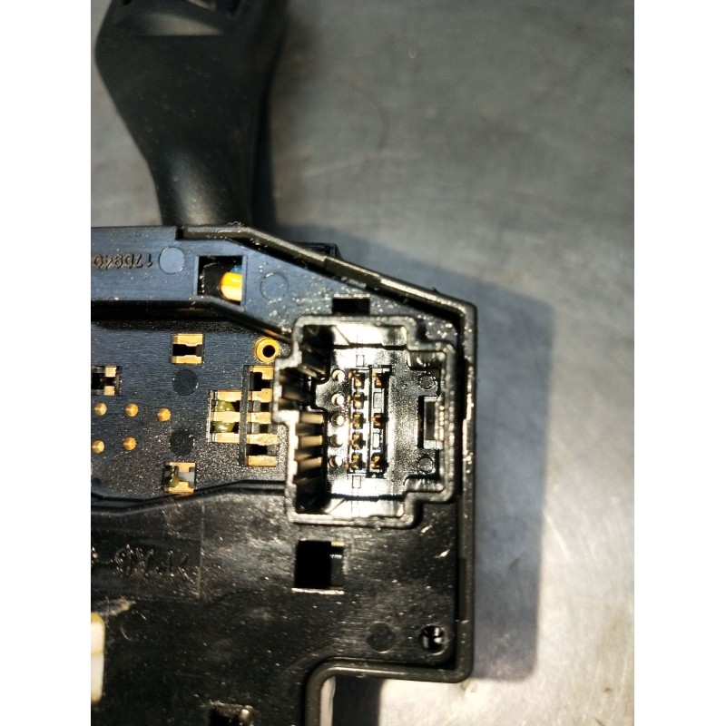 Recambio de mando luces para ford focus ii (da_, hcp, dp) 1.6 tdci referencia OEM IAM 17D940C  2005