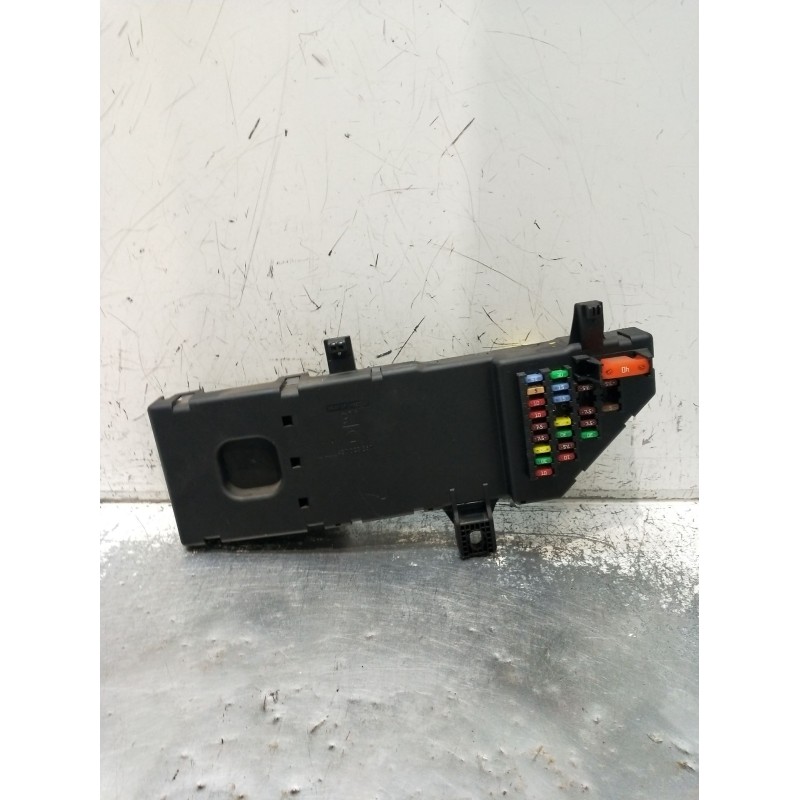 Recambio de caja reles / fusibles para saab 9-3 station wagon (e50) 2.0 t referencia OEM IAM 12760595 SC718810500 2005