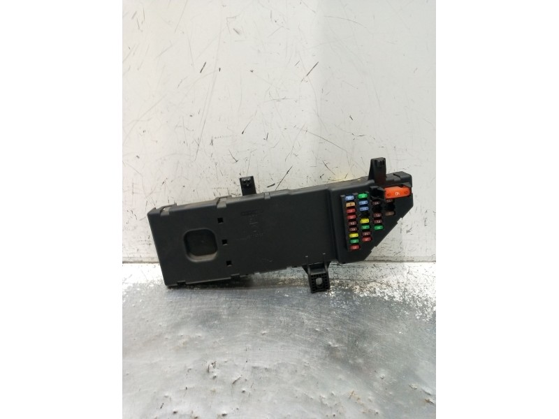 Recambio de caja reles / fusibles para saab 9-3 station wagon (e50) 2.0 t referencia OEM IAM 12760595 SC718810500 2005