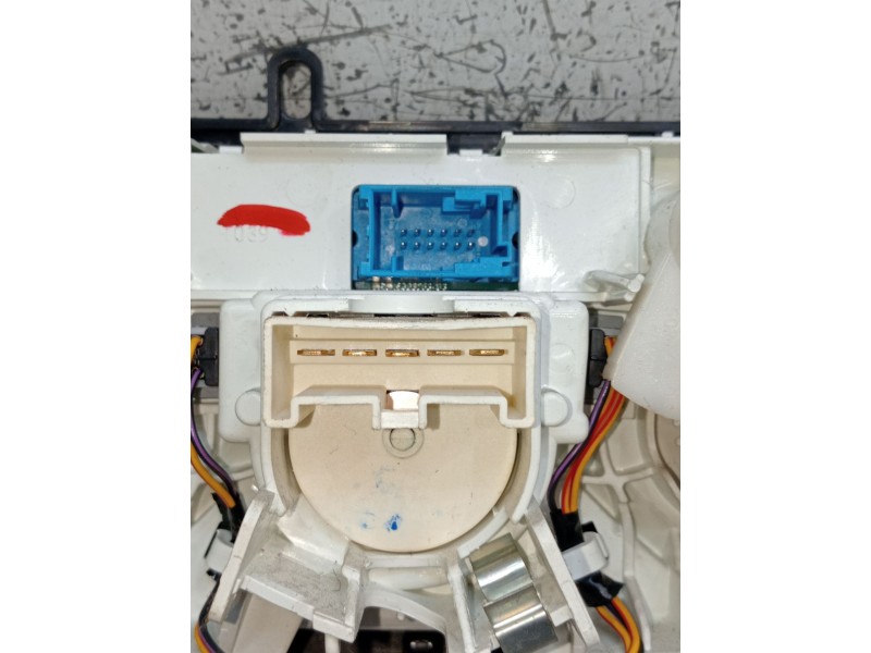 Recambio de mando calefaccion / aire acondicionado para fiat doblo cargo (263_) 1.3 d multijet (263wxu1a) referencia OEM IAM 735