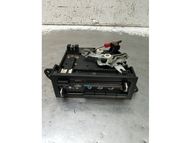 Recambio de mando calefaccion / aire acondicionado para chrysler voyager ii (es) 2.5 td referencia OEM IAM   1991