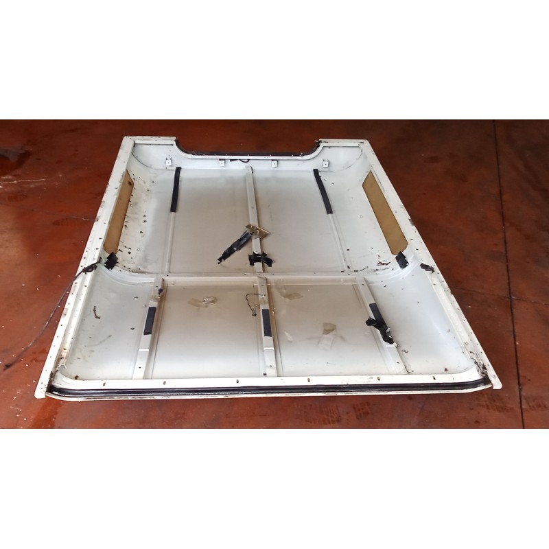 Recambio de techo para land rover defender station wagon (l316, l315) 2.5 td5 4x4 (l316) referencia OEM IAM   