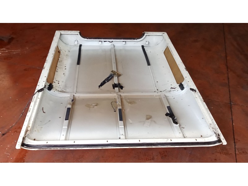 Recambio de techo para land rover defender station wagon (l316, l315) 2.5 td5 4x4 (l316) referencia OEM IAM   