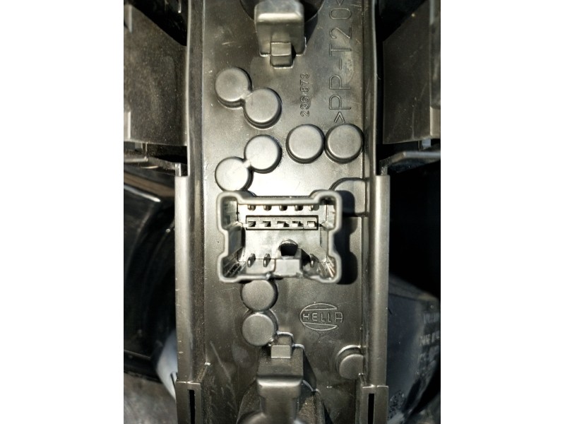 Recambio de piloto trasero derecho para nissan almera ii hatchback (n16) 2.2 di referencia OEM IAM   2000
