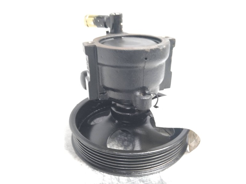 Recambio de bomba direccion para opel astra f berlina 1.6 cat referencia OEM IAM   