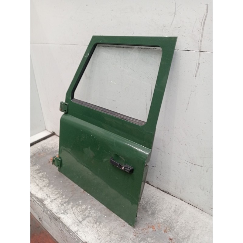 Recambio de puerta delantera izquierda para land rover defender station wagon (l316, l315) 2.5 td5 4x4 (l316) referencia OEM IAM