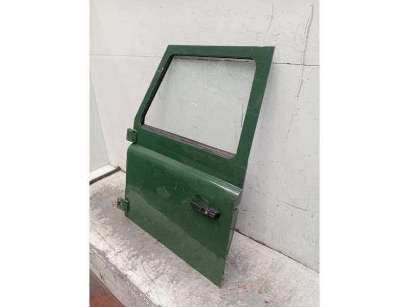 Recambio de puerta delantera izquierda para land rover defender station wagon (l316, l315) 2.5 td5 4x4 (l316) referencia OEM IAM