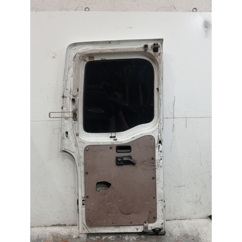 Recambio de puerta trasera derecha para opel movano a autobús (x70) 2.5 d (jd) referencia OEM IAM   