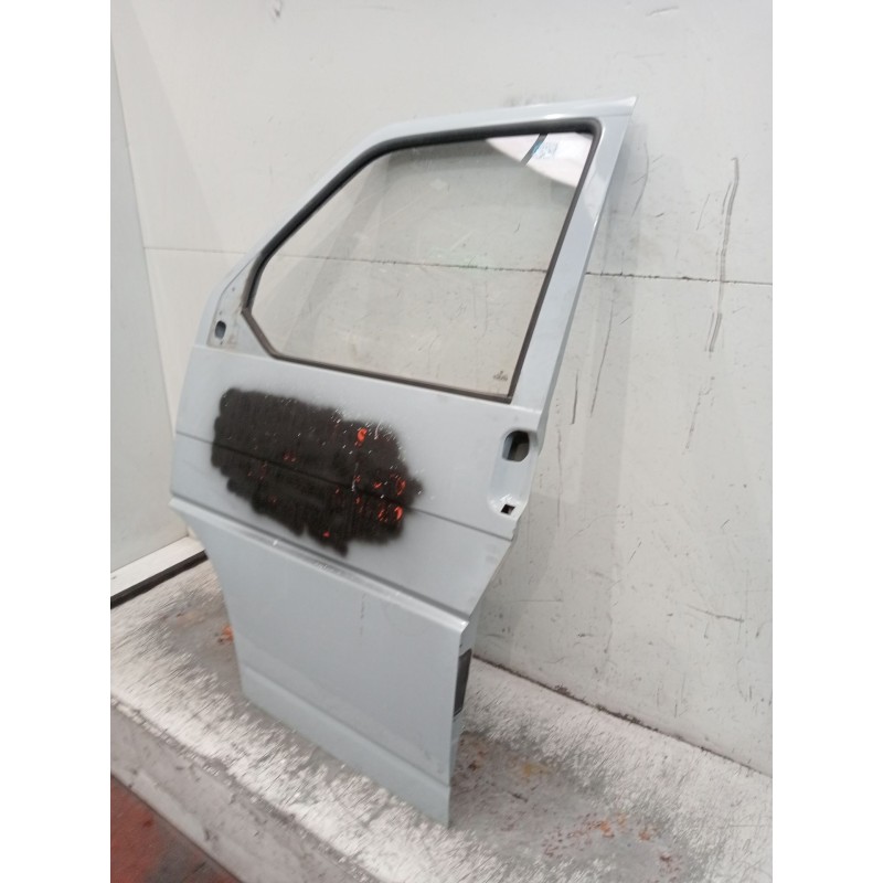 Recambio de puerta delantera izquierda para volkswagen transporter t4 furgoneta (70a, 70h, 7da, 7dh, 70j) 2.5 tdi referencia OEM