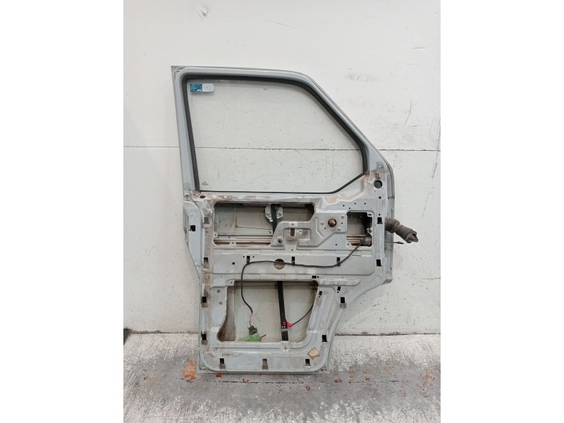 Recambio de puerta delantera izquierda para volkswagen transporter t4 furgoneta (70a, 70h, 7da, 7dh, 70j) 2.5 tdi referencia OEM
