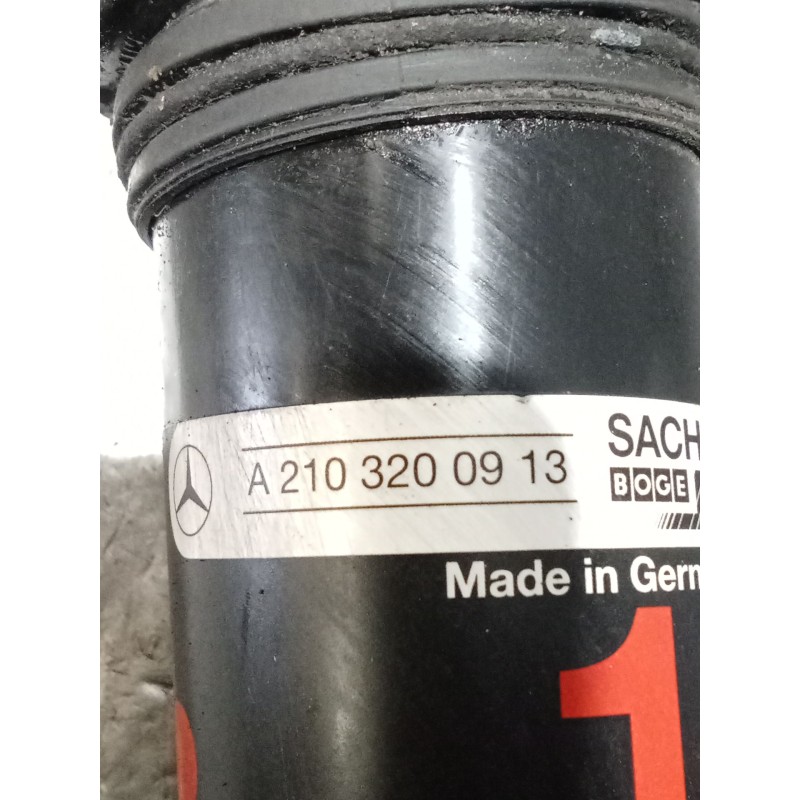 Recambio de amortiguador trasero izquierdo para mercedes-benz clase e t-model (s210) e 320 t cdi (210.226) referencia OEM IAM A2