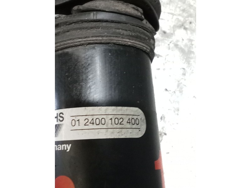 Recambio de amortiguador trasero izquierdo para mercedes-benz clase e t-model (s210) e 320 t cdi (210.226) referencia OEM IAM A2
