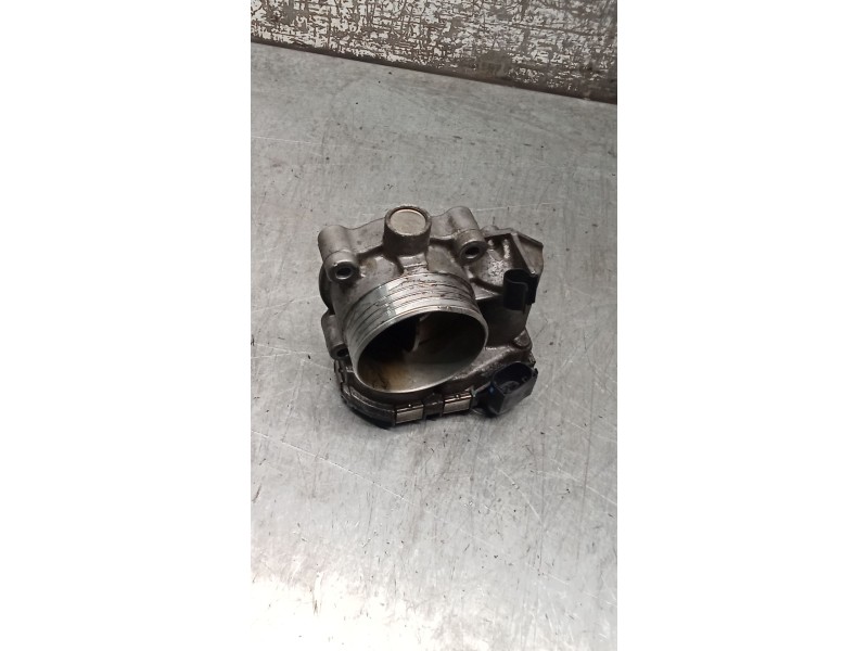 Recambio de caja mariposa para volvo s60 i (384) 2.4 d referencia OEM IAM 8692720 0281002701 00