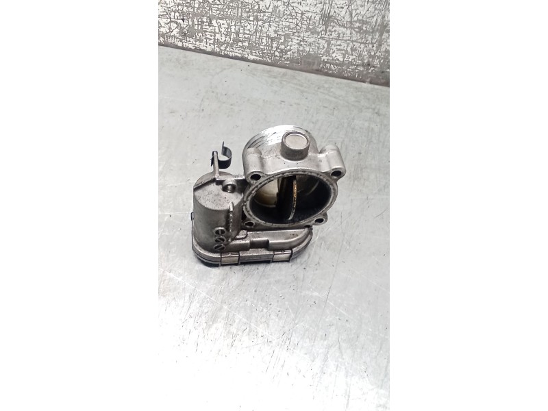Recambio de caja mariposa para volvo s60 i (384) 2.4 d referencia OEM IAM 8692720 0281002701 00